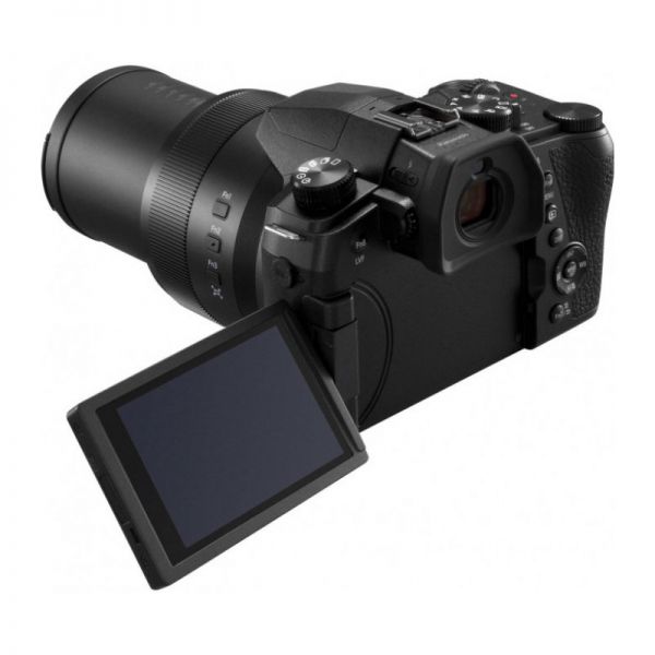 Цифровая фотокамера Panasonic Lumix DC-FZ10002EE