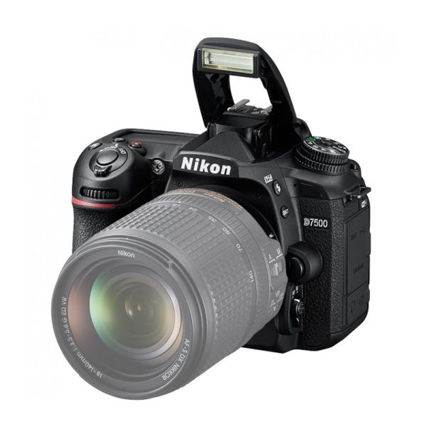 Зеркальный фотоаппарат Nikon D7500 Body