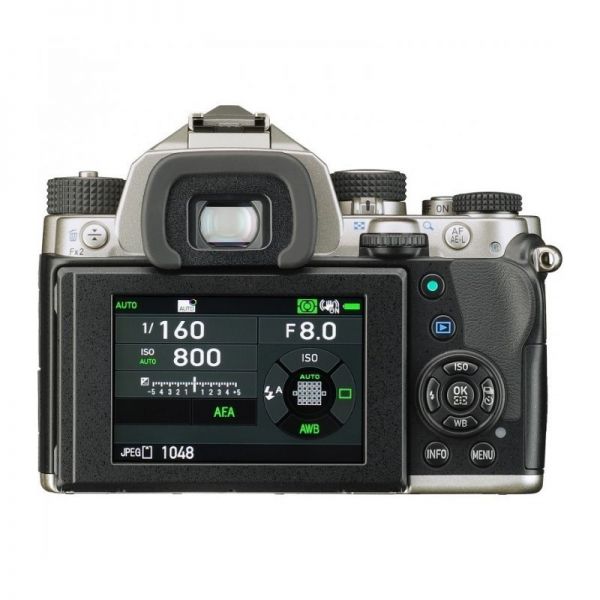 Зеркальный фотоаппарат Pentax KP Body Silver  (3 РУКОЯТКИ L,M,S В КОМПЛЕКТЕ)