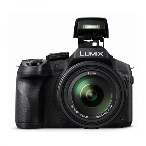 Цифровая фотокамера Panasonic Lumix DMC-FZ300