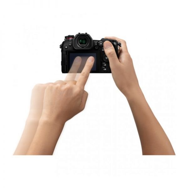 Цифровой фотоаппарат Panasonic Lumix DC-G9 body