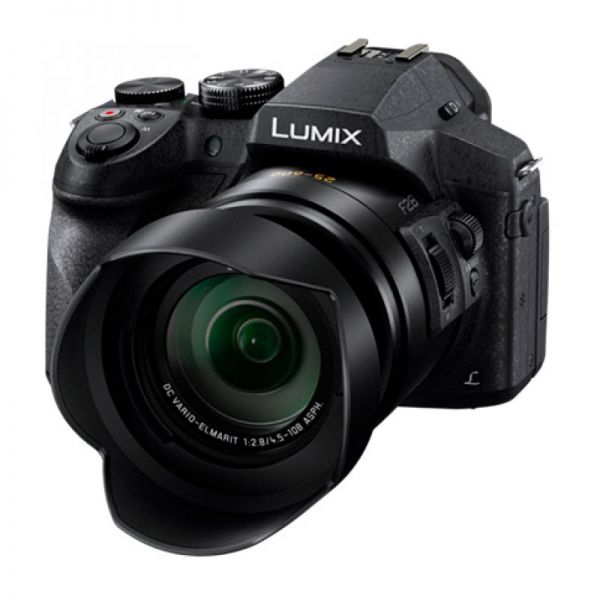 Цифровая фотокамера Panasonic Lumix DMC-FZ300