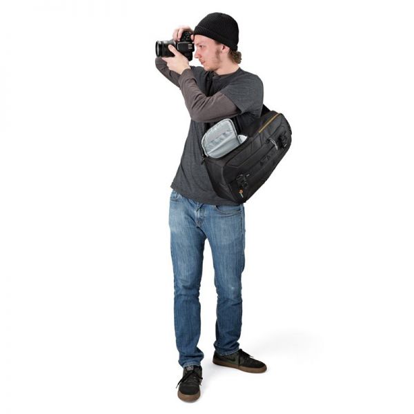 Рюкзак для фотоаппарата Lowepro Slingshot Edge 250 AW черный