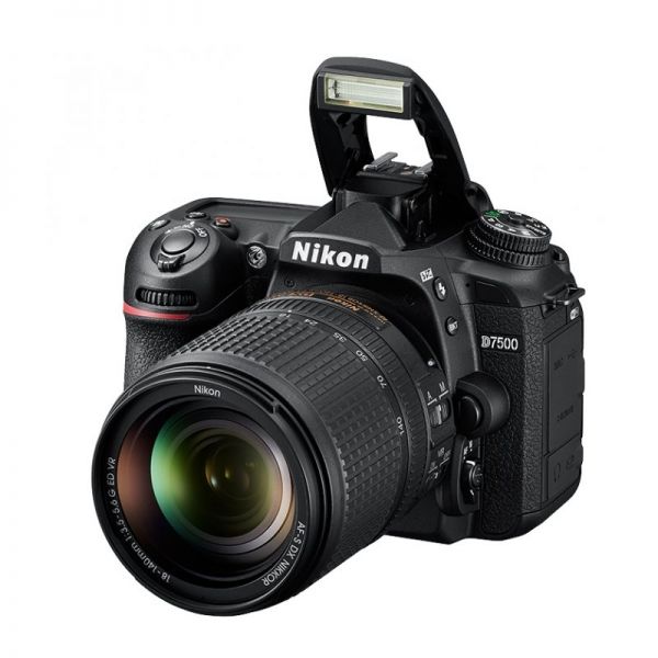 Зеркальный фотоаппарат Nikon D7500 kit 18-140 VR