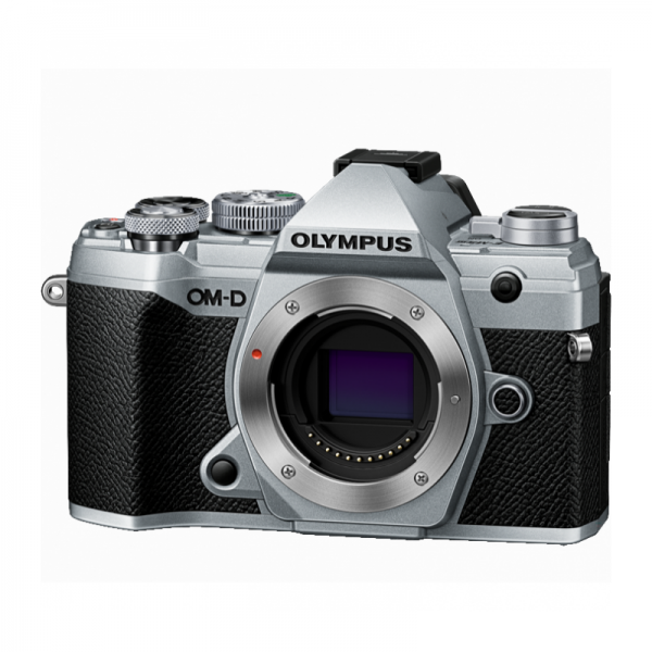 Цифровая фотокамера Olympus OM-D E-M5 mark III kit ED 12-200mm f/3.5-6.3 IS Silver