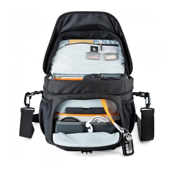 Сумка Lowepro Nova 180 AW II для фотоаппарата, черная