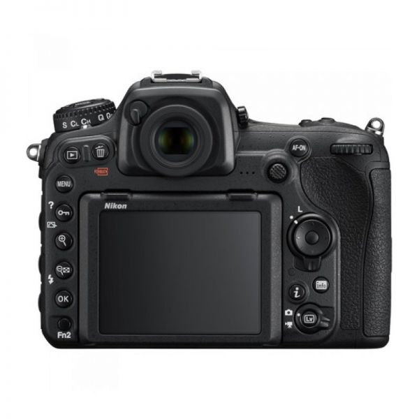 Зеркальный фотоаппарат Nikon D500 Body