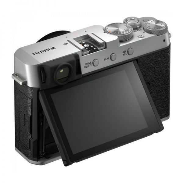 Цифровая фотокамера Fujifilm X-E4 ACC Kit Silver