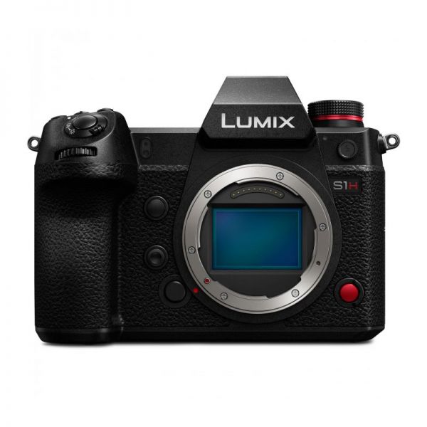 Цифровая фотокамера Panasonic Lumix DC-S1H Body