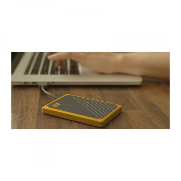 Внешний SSD  WD My Passport Go 1TB WDBMCG0010BYT-WESN Black w/ Amber trim